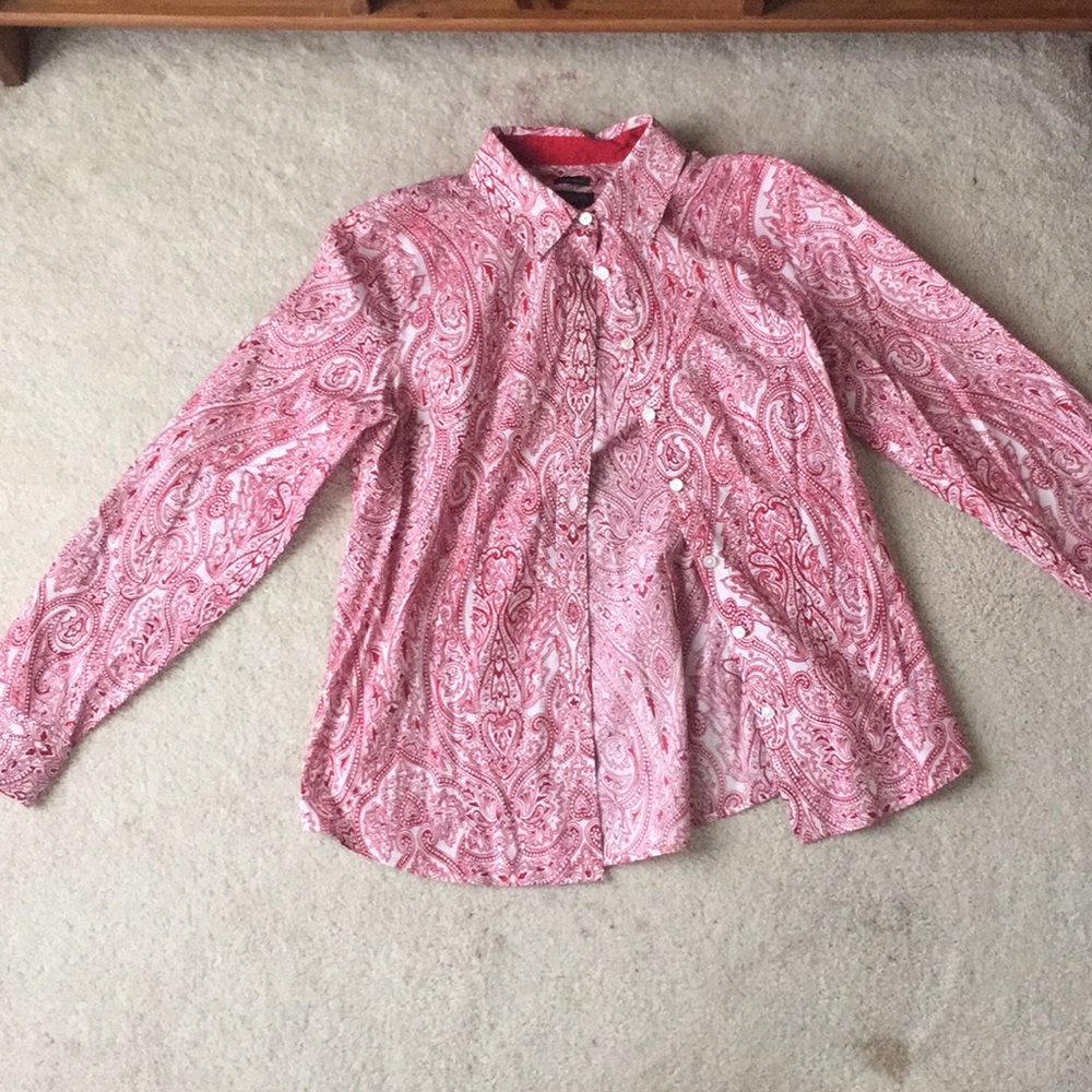 Talbots pink paisley button up. 10$